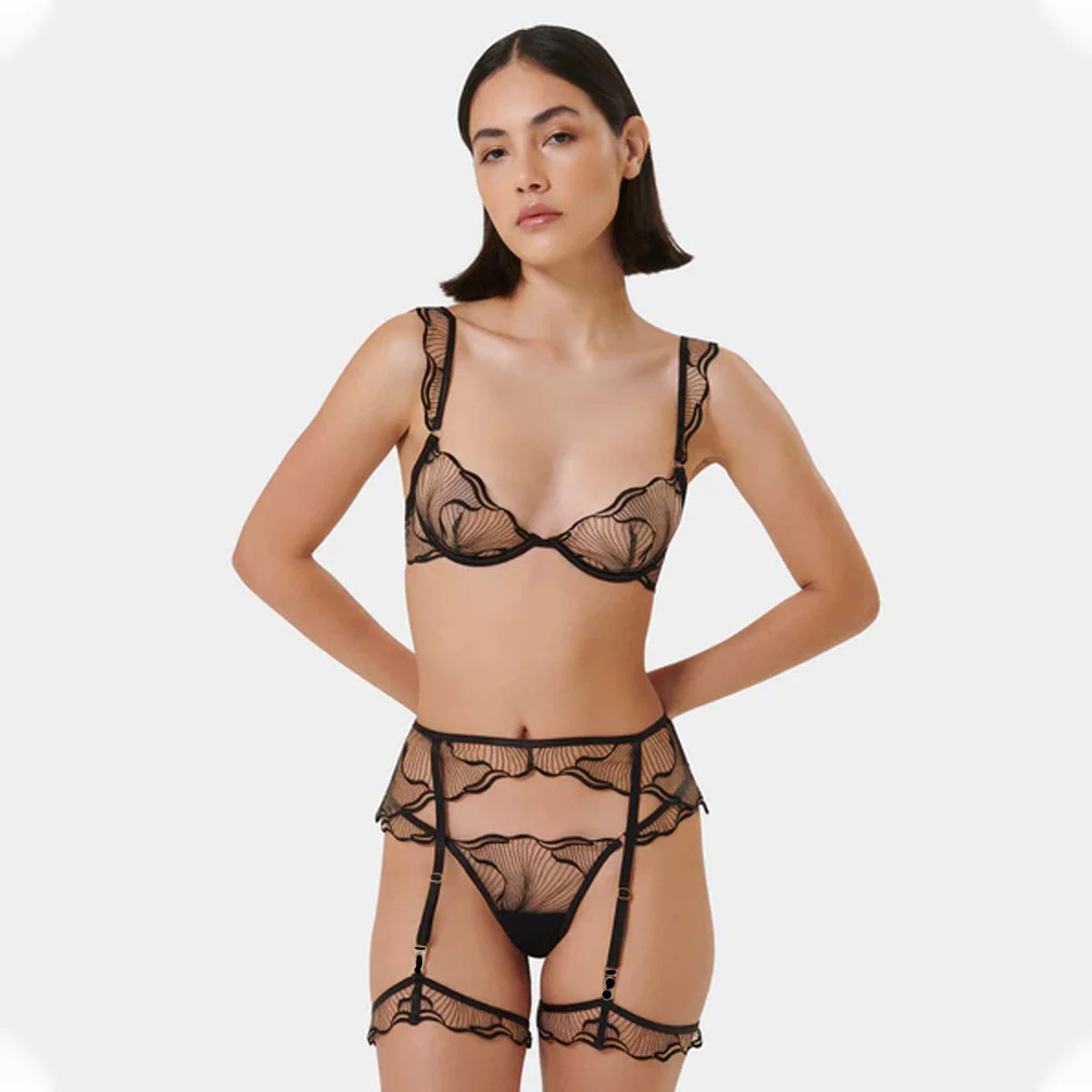 French Sexy Ultra-thin Lace Thin Underwear Girls Hollowed Out Bra Set Luxury Exquisite See-through Erotic four-piece Set